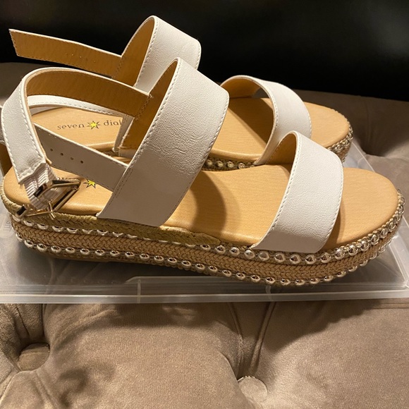 Studded Sandals - Picture 4 of 4